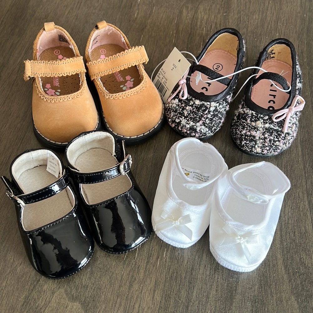 Baby Girl Dress Shoes - Lot of 4 Pair - Newborn / size 2 - Never Worn